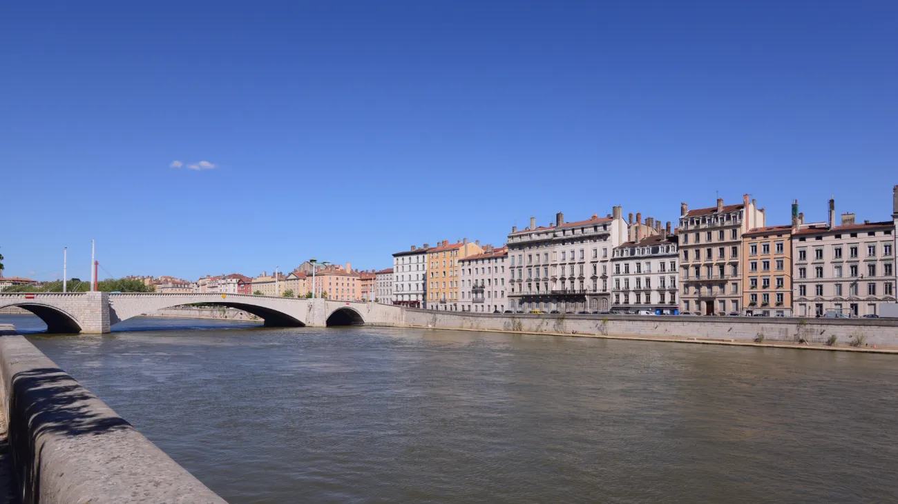 quai de rhone lyon GGE